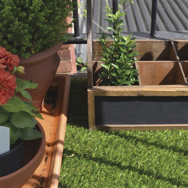 erba-sintetica-4 erba sintetica - giardinaggio- Rota Commerciale