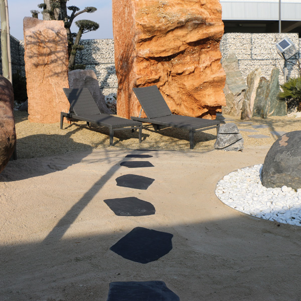 passo-giapponese-ardesia camminamento in gres colore ardesia- passo giapponese Rota Commerciale