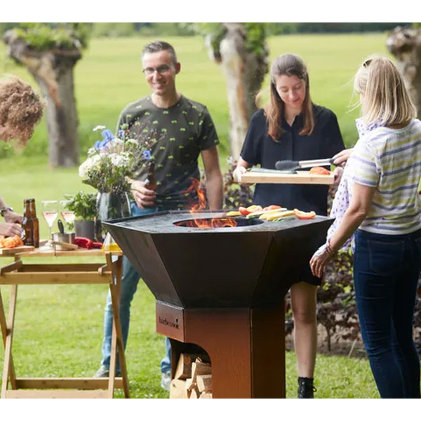 barbecue-nestor-6 barbecue a legna da esterno, barbecue a legno Nestor, barbecook, barbecue moderno, barbecue a legna, barbecue esterno moderno, barbecue corten, giardinaggio Bergamo, barbecue Bergamo, arredo giardino Bergamo, barbecue Nestor