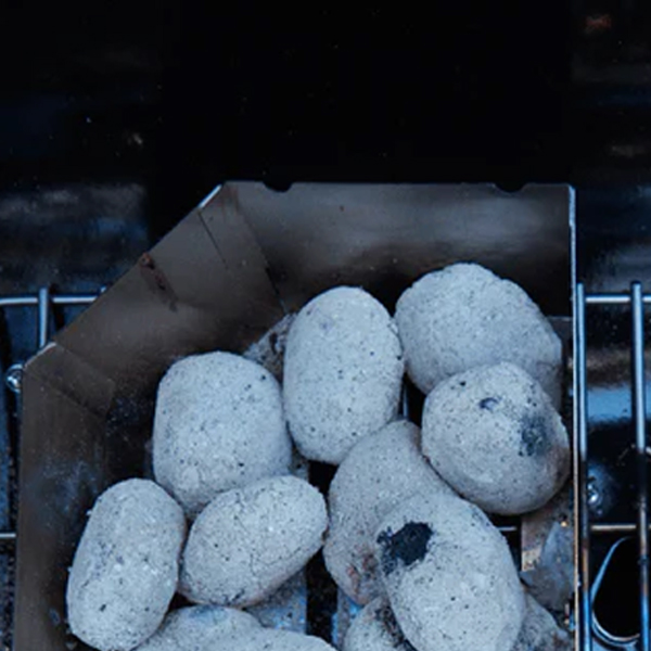 vaschette-raccogli-carbone-magnus-2 vaschette raccogli carbone , vassoi raccogli carbone, barbecue Magnus, Barbecook, barbecue, barbecue Bergamo, accessori barbecue Magnus, accessori Barbeccok, Giardinaggio, giardinaggio Bergamo, Rota Commerciale Bergamo