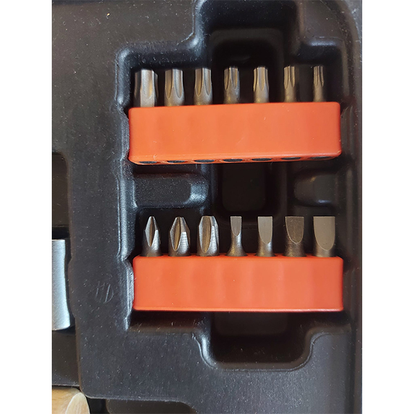 VALIGETTA-UTENSILI-2 valigetta utensili, valigetta porta attrezzi, valigetta attrezzi, valigetta utensili set 56 pezzi, valigetta utensili set, utensili set, ferramenta, ferramenta Bergamo, Rota Commerciale Bergamo