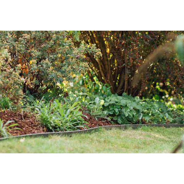 eco-lat-3 Ecolat granulati zandobbio, Ecolat bordura per giardino, bordura giardino, bordura ecologica, bordura in plastica, giardinaggio, giardinaggio Bergamo, Rota Commerciale Bergamo