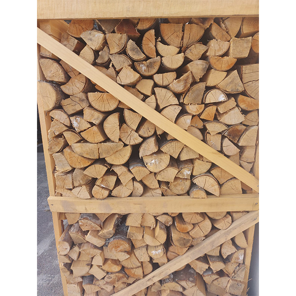 BANCALE-LEGNA-ARDERE-6 Legna, legna da ardere faggio, bancale legna da ardere faggio, legna da ardere certificata, materiali edili Bergamo, legname da ardere, sistemi di riscaldamento Bergamo, Rota Commerciale Bergamo