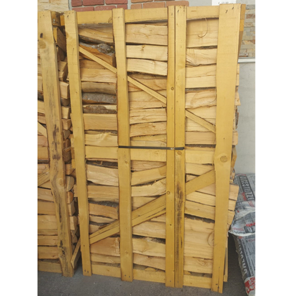 BANMCALE-LEGNA-ARDERE-2 Legna, legna da ardere faggio, bancale legna da ardere faggio, legna da ardere certificata, materiali edili Bergamo, legname da ardere, sistemi di riscaldamento Bergamo, Rota Commerciale Bergamo