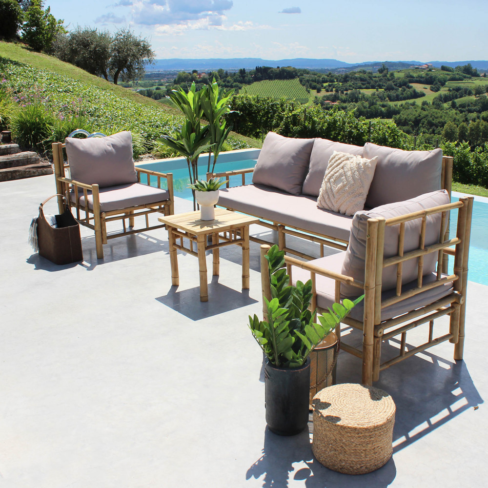 DIVANO HELENA divano in bamboo Helena per esterno, arredo giardino bamboo, poltrona in bamboo per esterno, poltrona bamboo, poltrone bamboo, poltrone bamboo Per esterno, giardinaggio, giardinaggio Bergamo, arredo giardino, arredo giardino Bergamo, arredamento giardino, arredamento giardino Bergamo, arredo sostenibile, Rota Commerciale Bergamo, divano per esterno, divano per esterno in bamboo, divano bamboo per esterno,