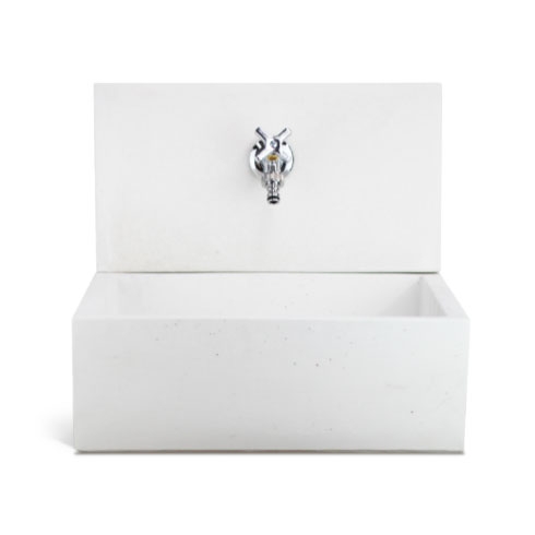 q-madrid-b-small lavello da esterno Q Madrid, lavello da etserndo, lavandino da esterno, lavello moderno, lavabo da esterno, lavabo moderno, lavello in cemento, lavandino in cemento, lavabo in cemento, fontane in cemento, fontane giardino, fontane Bergamo, giardinaggio, giardinaggio Bergamo, Rota Commerciale Bergamo